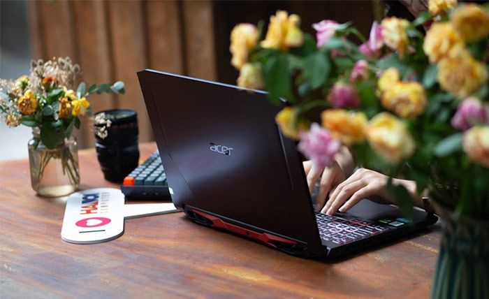 Các laptop đáng mua nhất đầu năm 2021 mà bạn không nên bỏ qua